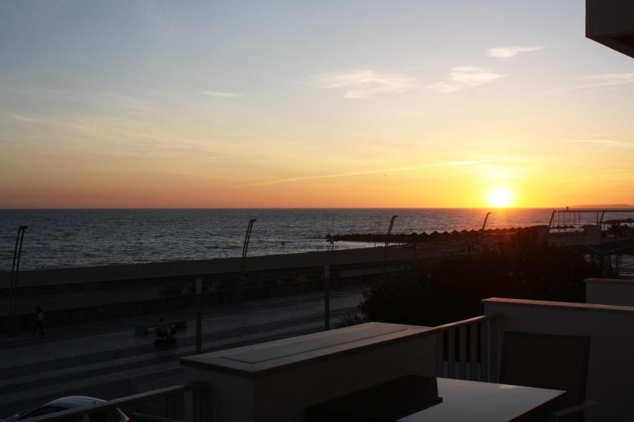 Front Sea Apartment Quarteira Exterior foto